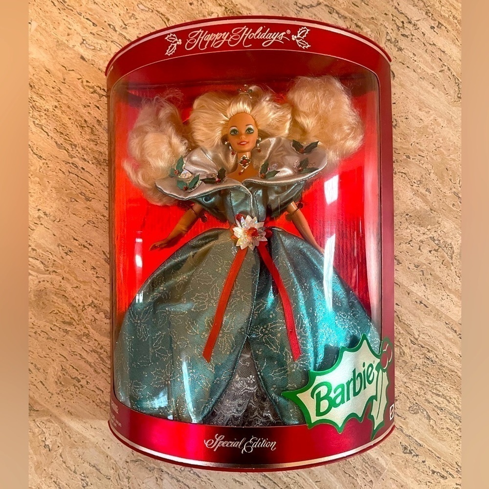 NEW Vintage 1995 Happy Holidays Barbie Doll Special Edition 14123 Green Hallmark